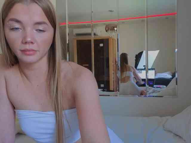 CarrieBradshaww webcam
