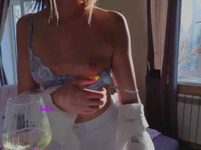 CarrieBradshaww webcam