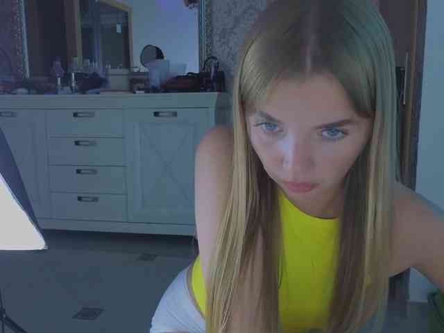 CarrieBradshaww webcam