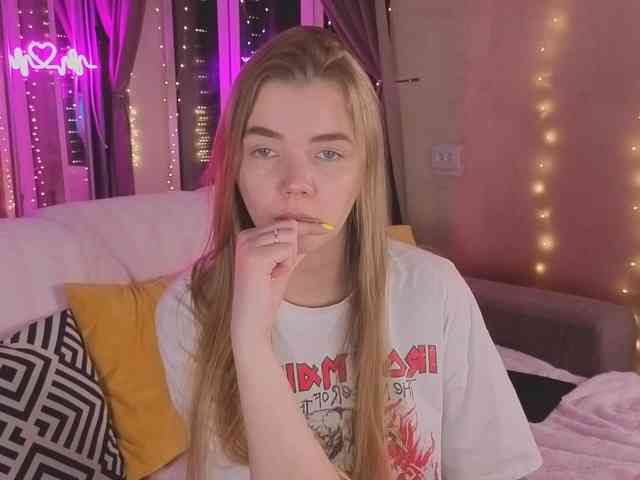 CarrieBradshaww webcam