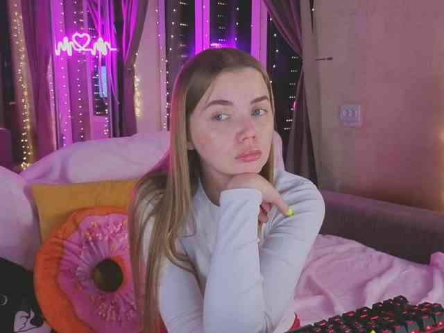 CarrieBradshaww webcam