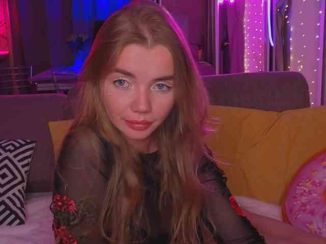 CarrieBradshaww webcam