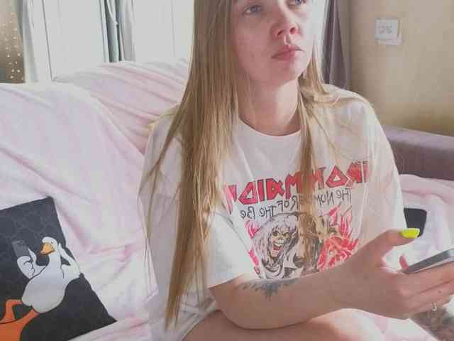 CarrieBradshaww webcam