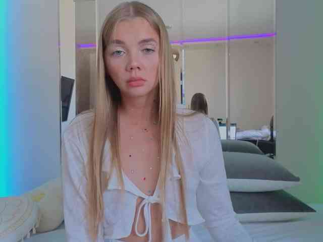 CarrieBradshaww webcam