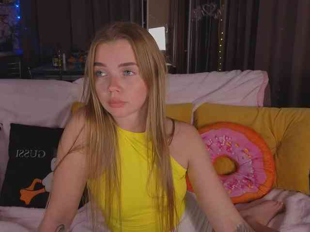 CarrieBradshaww webcam