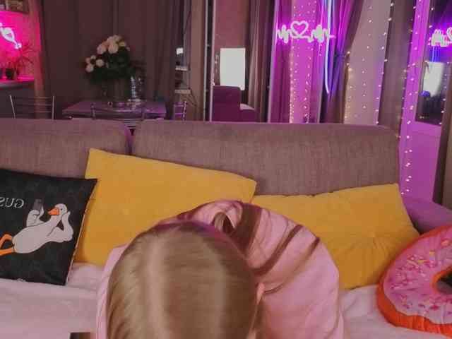 CarrieBradshaww webcam