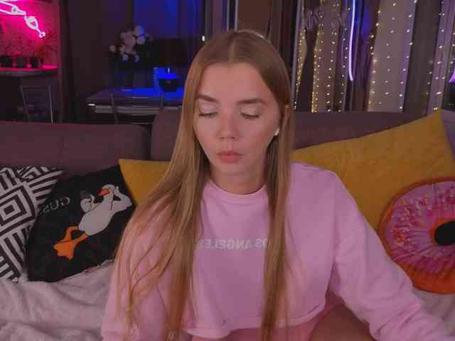 CarrieBradshaww webcam