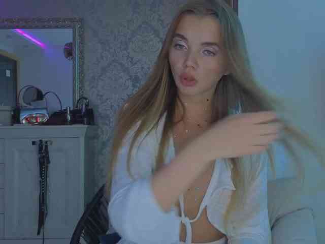 CarrieBradshaww webcam