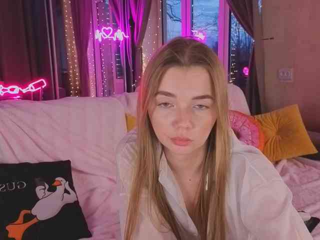 CarrieBradshaww webcam