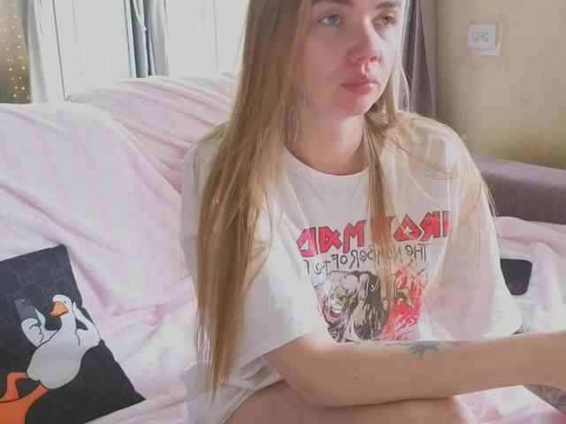 CarrieBradshaww webcam