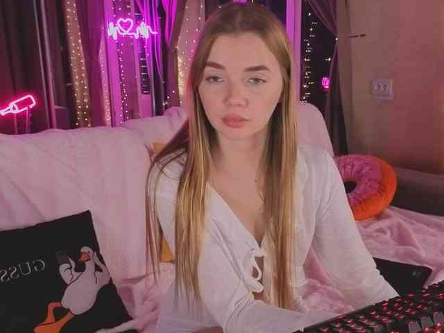 CarrieBradshaww webcam