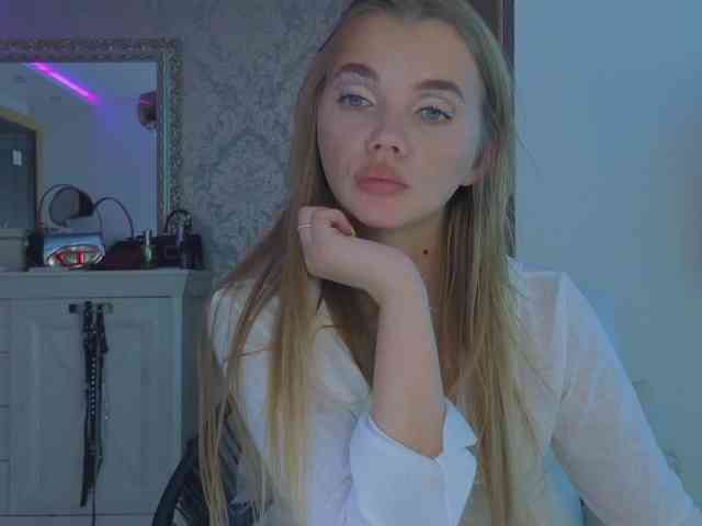 CarrieBradshaww webcam