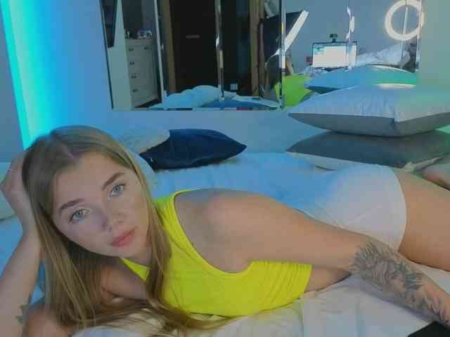 CarrieBradshaww webcam