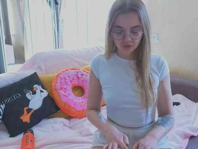 CarrieBradshaww webcam