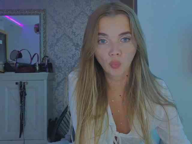 CarrieBradshaww webcam