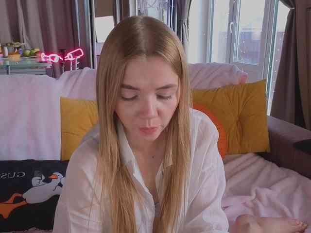 CarrieBradshaww webcam