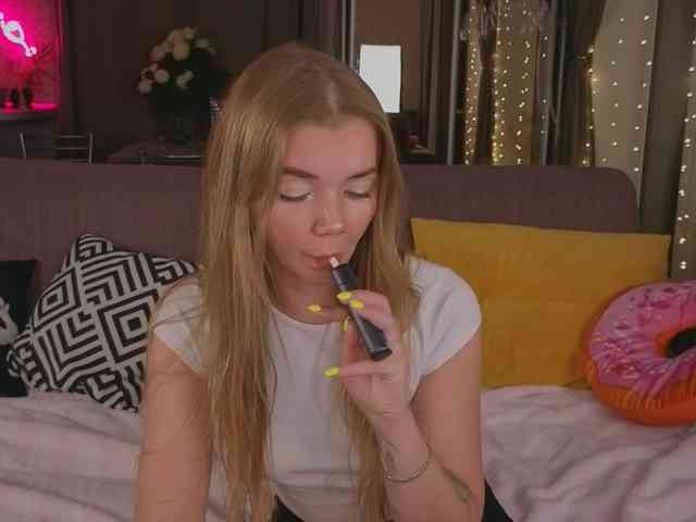 CarrieBradshaww webcam