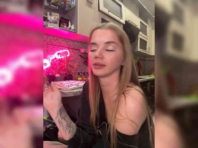 CarrieBradshaww webcam