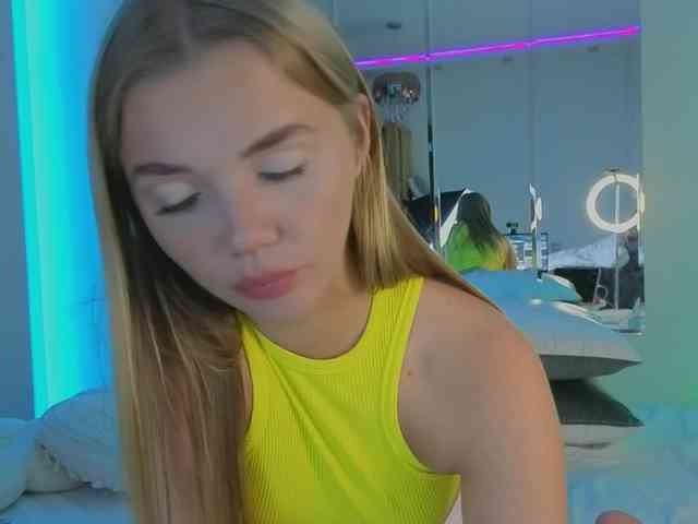 CarrieBradshaww webcam