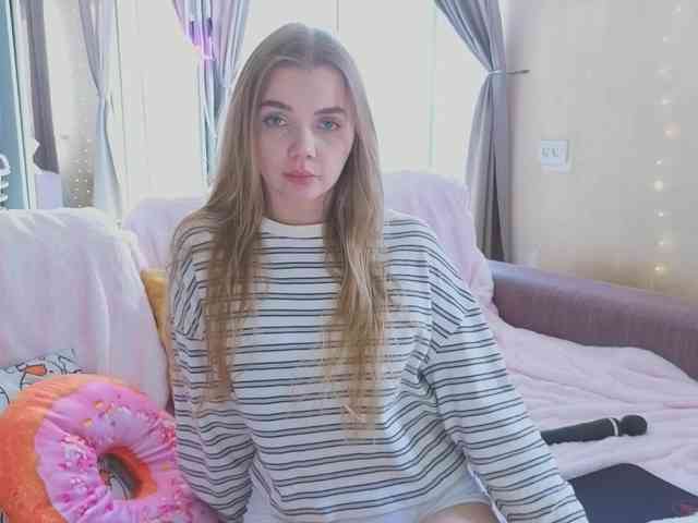 CarrieBradshaww webcam