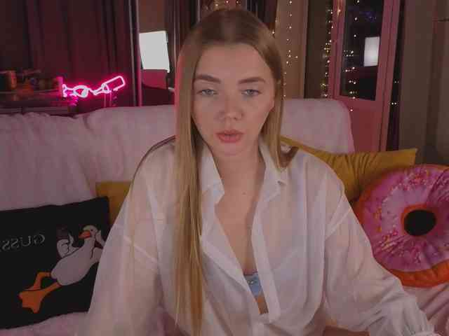 CarrieBradshaww webcam