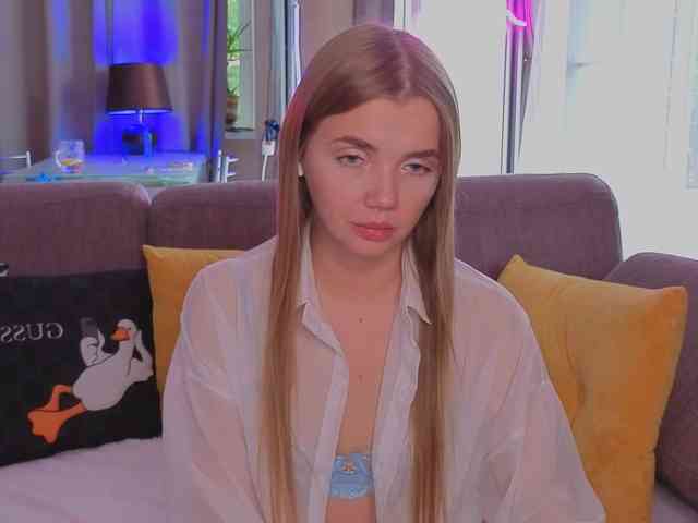 CarrieBradshaww webcam
