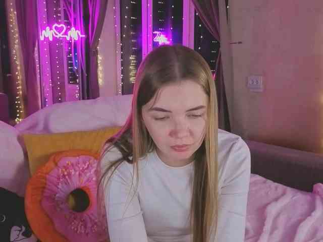 Trusty-dottie Live Webcam on BongaCams