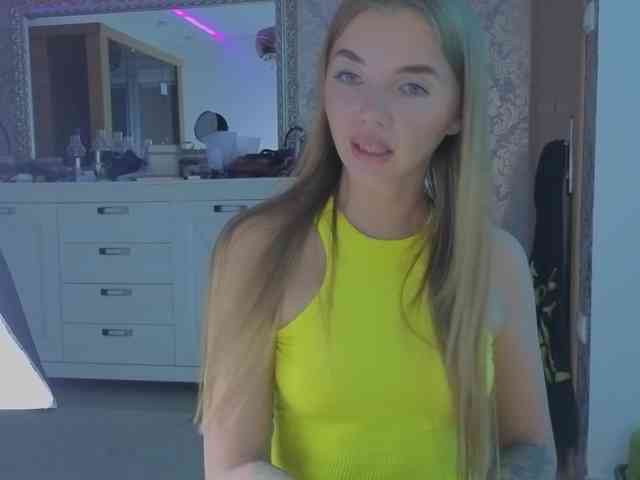 CarrieBradshaww webcam