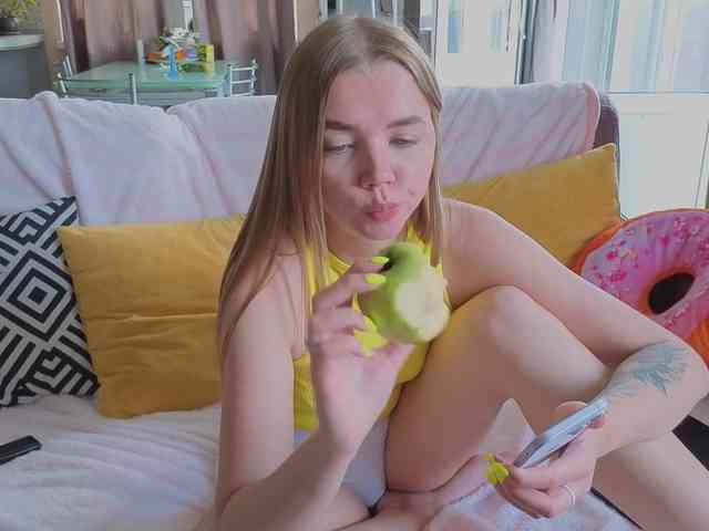 CarrieBradshaww webcam