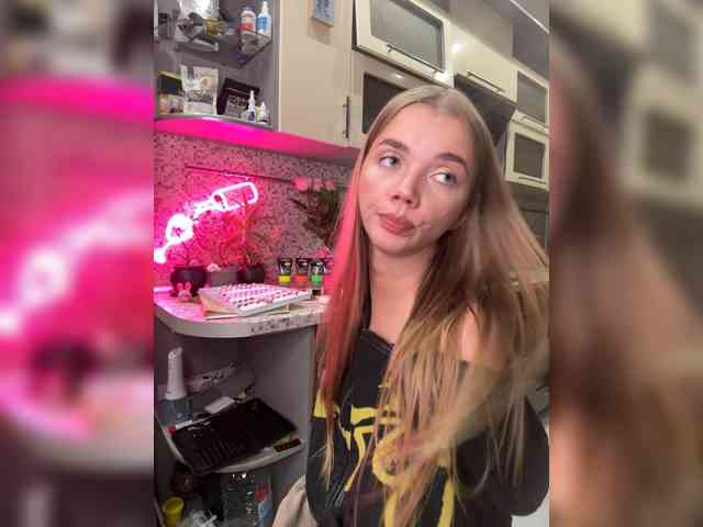 CarrieBradshaww webcam