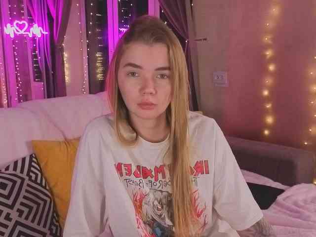 CarrieBradshaww webcam