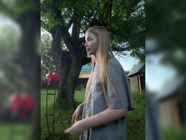 CarrieBradshaww webcam