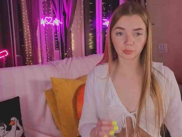 CarrieBradshaww webcam