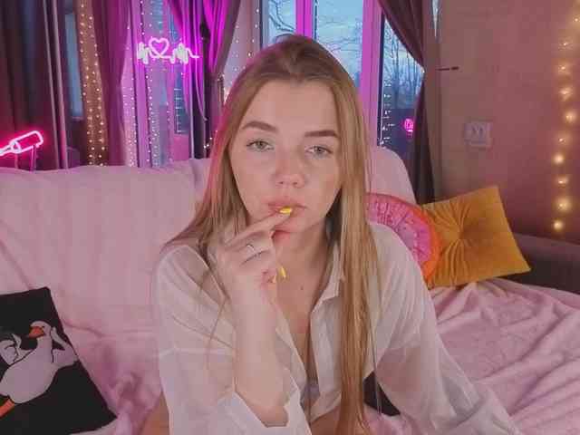 CarrieBradshaww webcam