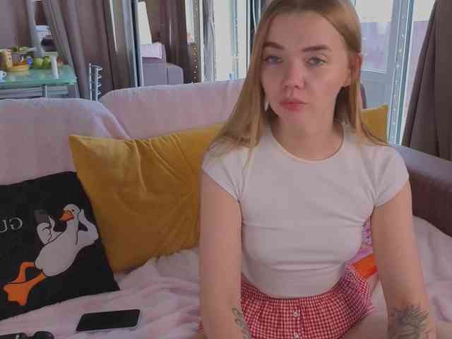 CarrieBradshaww webcam