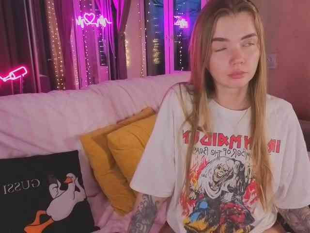 CarrieBradshaww webcam