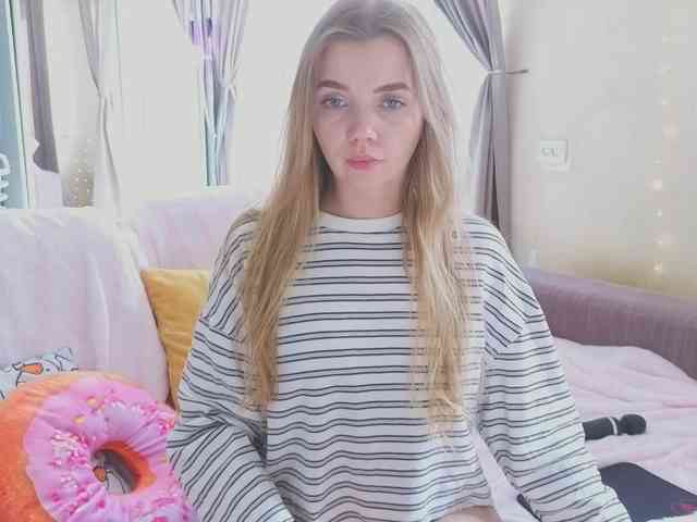 CarrieBradshaww webcam