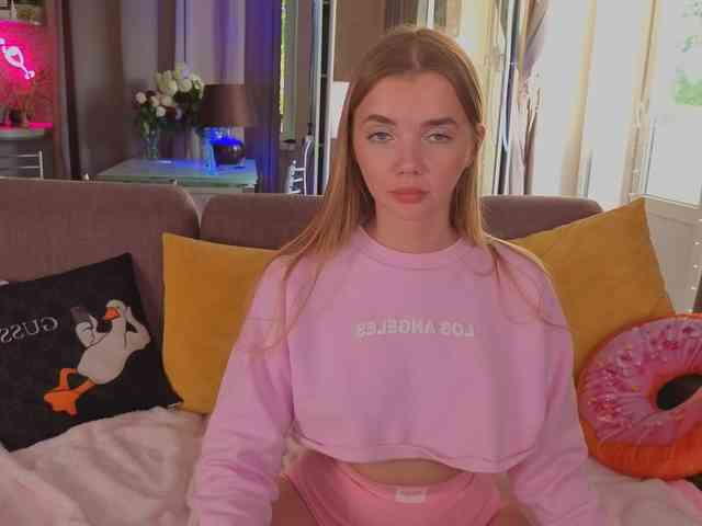 CarrieBradshaww webcam