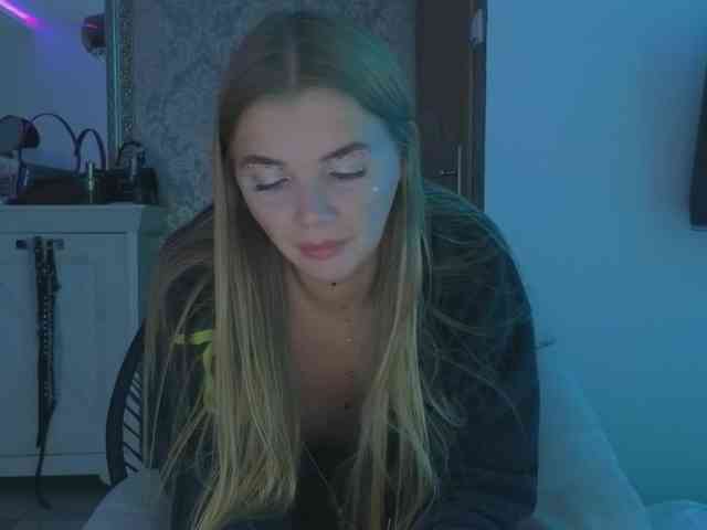 CarrieBradshaww webcam