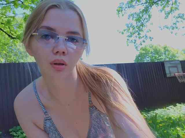 CarrieBradshaww webcam