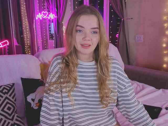 CarrieBradshaww webcam