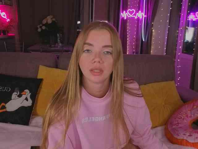 CarrieBradshaww webcam
