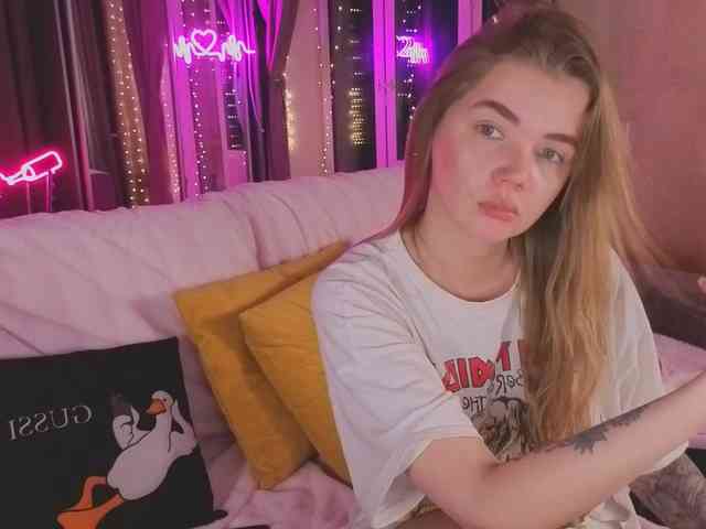 CarrieBradshaww webcam