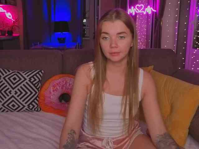 CarrieBradshaww webcam