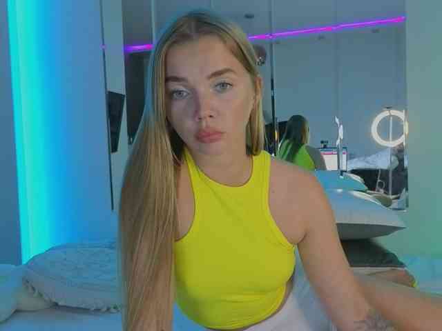 CarrieBradshaww webcam