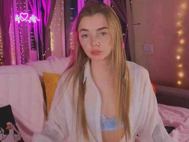 CarrieBradshaww webcam