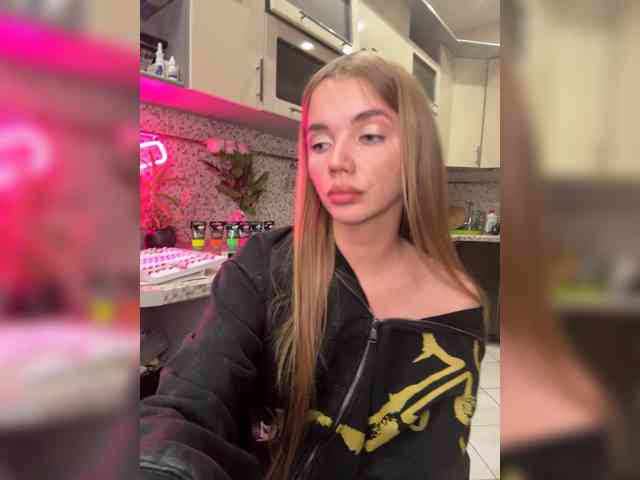 CarrieBradshaww webcam