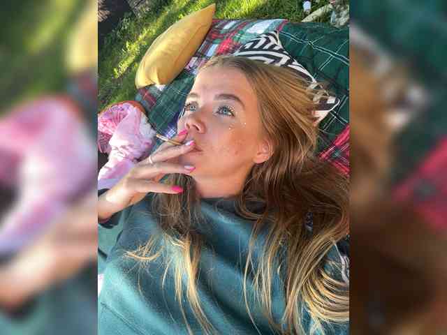 Модель: CarrieBradshaww