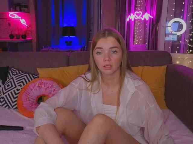 CarrieBradshaww webcam
