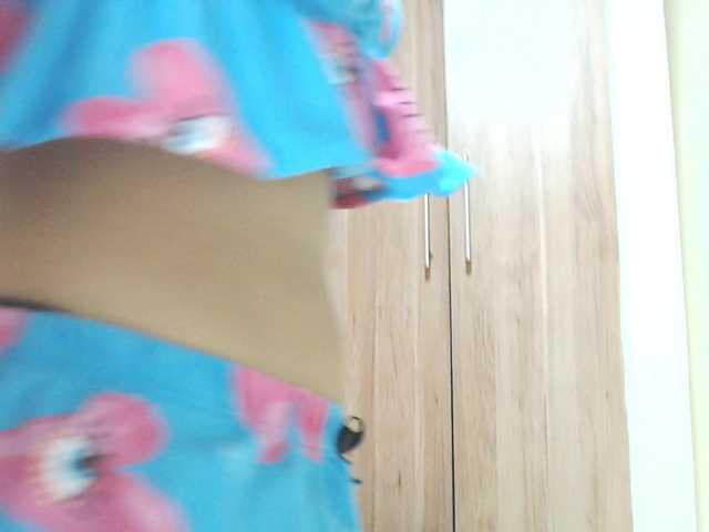 liz7skinny live cam on BongaCams